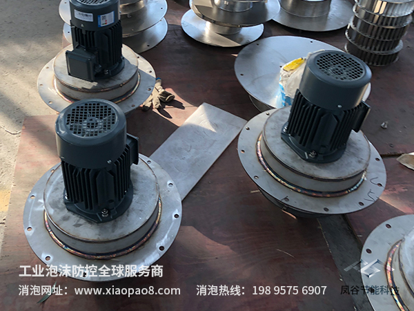 線切割液的泡沫消除方法，不妨試試機械消泡器